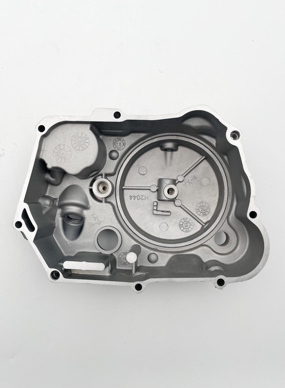 Symoto Graphite Clutch Casing For YX140 Gen 4 Models, External Oil Filter - Image 3